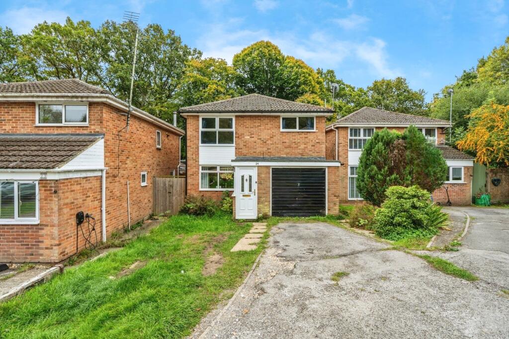 Belvedere Road, Dibden Purlieu, Southampton, Hampshire, SO45