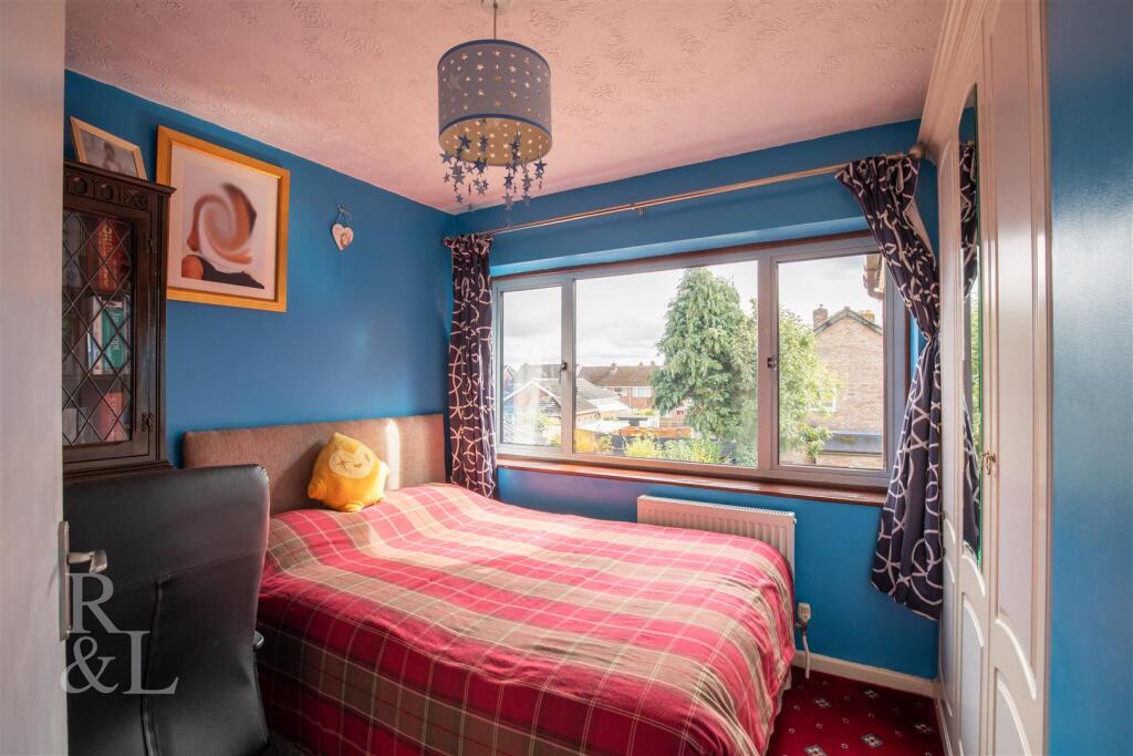 21 Coton Road (31).jpg