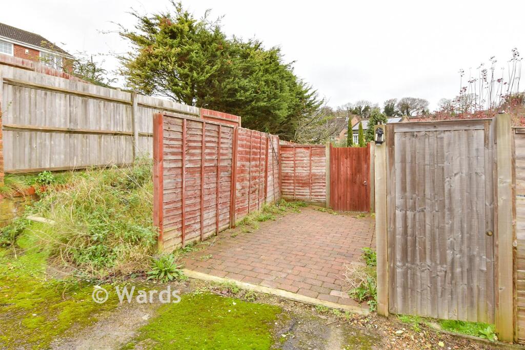 Driveway/Parking