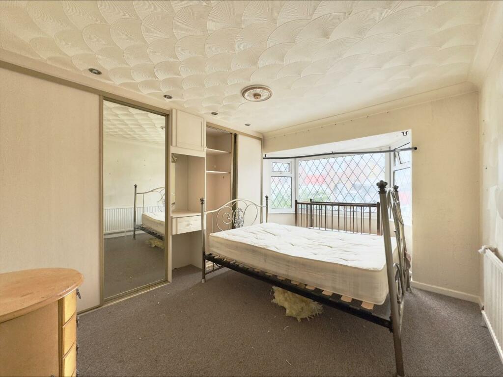 processed-0A31A185-4F4C-47F9-8CE4-7F01841A5199.jpe