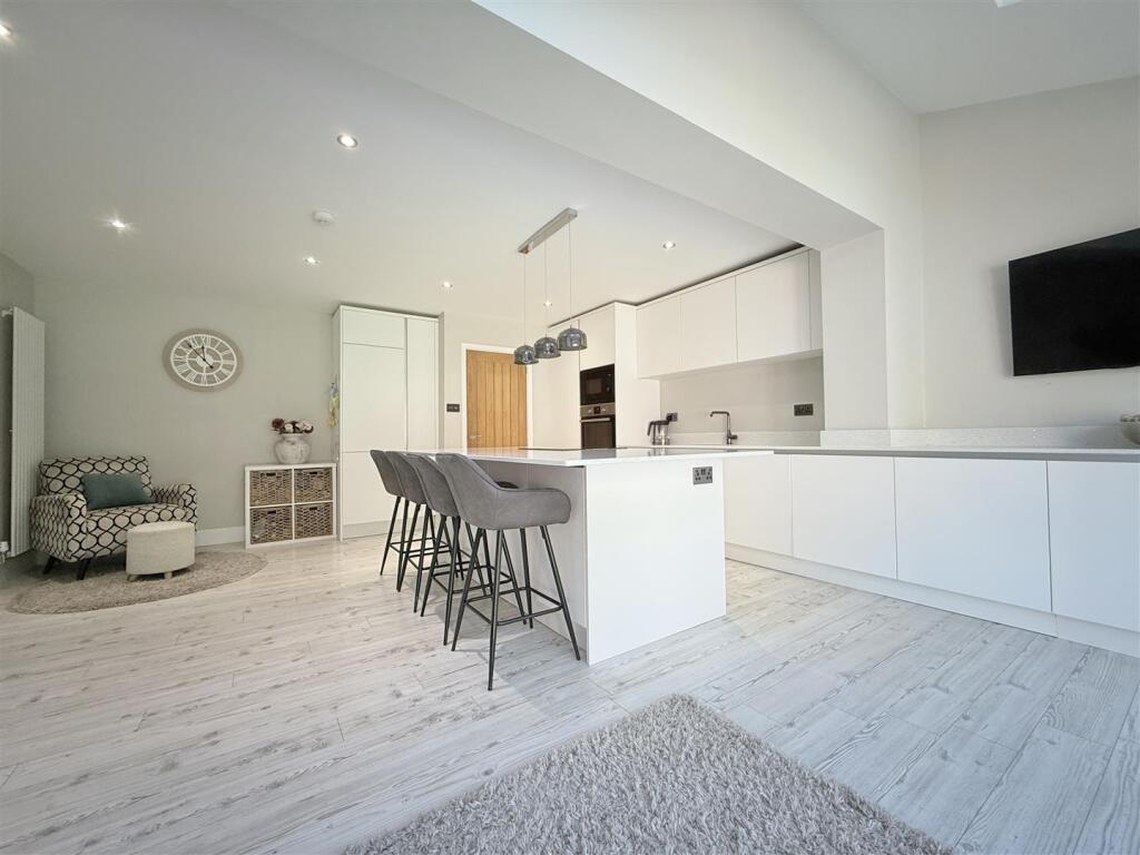 Family Living Kitchen