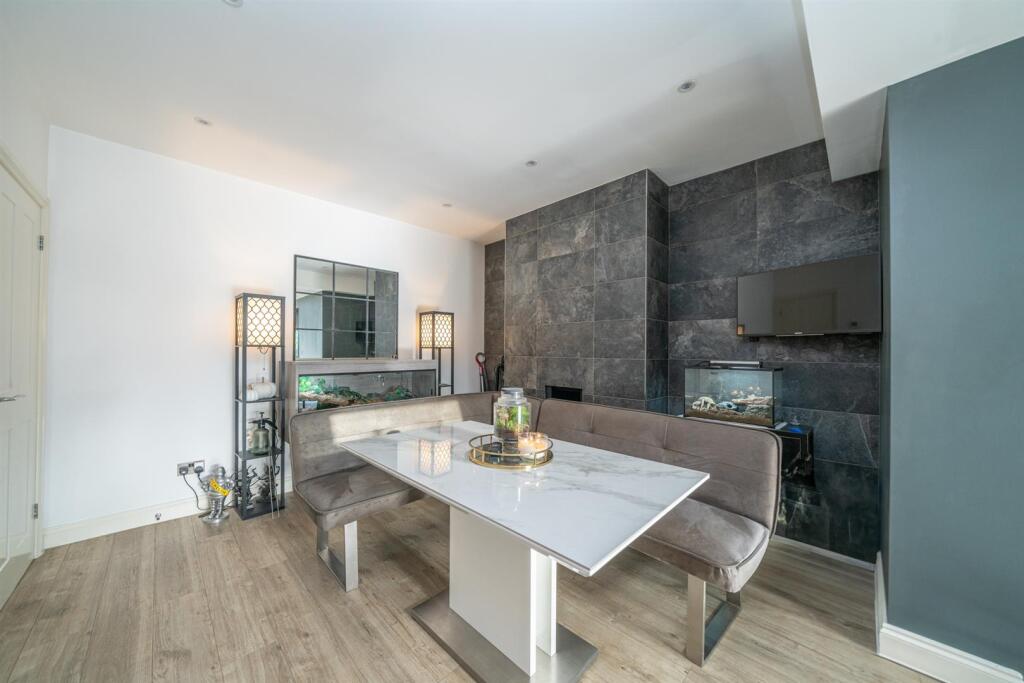 Large open plan Kitchen/Dining/Family Room