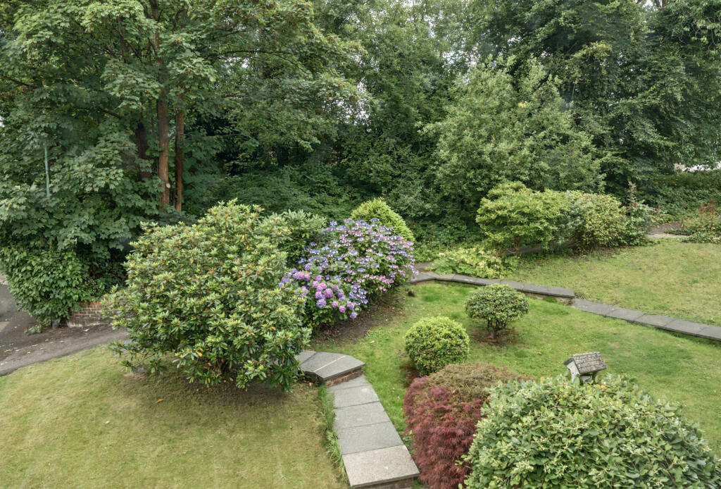 1332049-6-6887775...