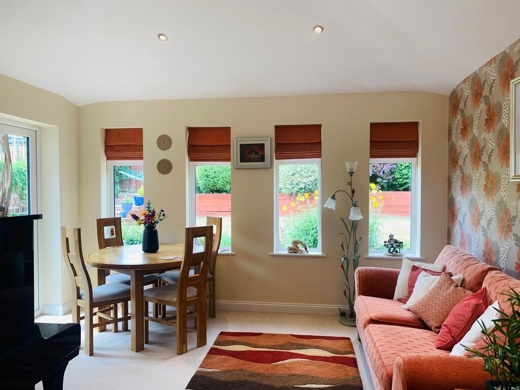 928db4b0-b179-42d...