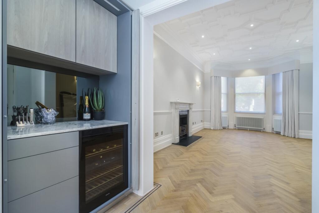 JLL Chel Let 1, 4...