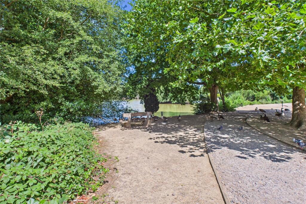 Worth Park