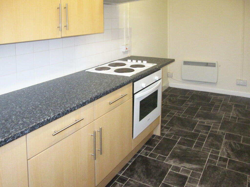 12 Kitchen