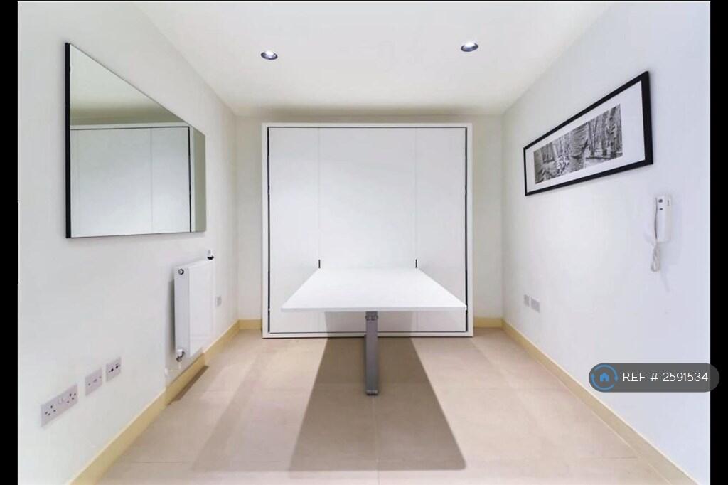 Office/Bedroom