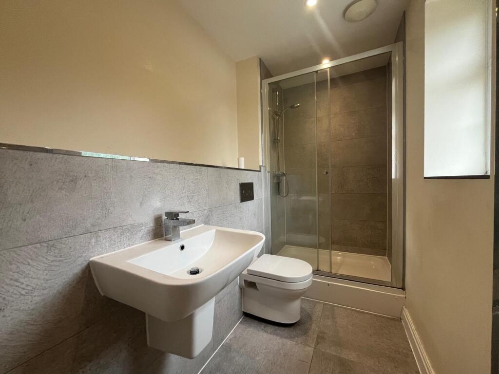 En-suite Bathroom