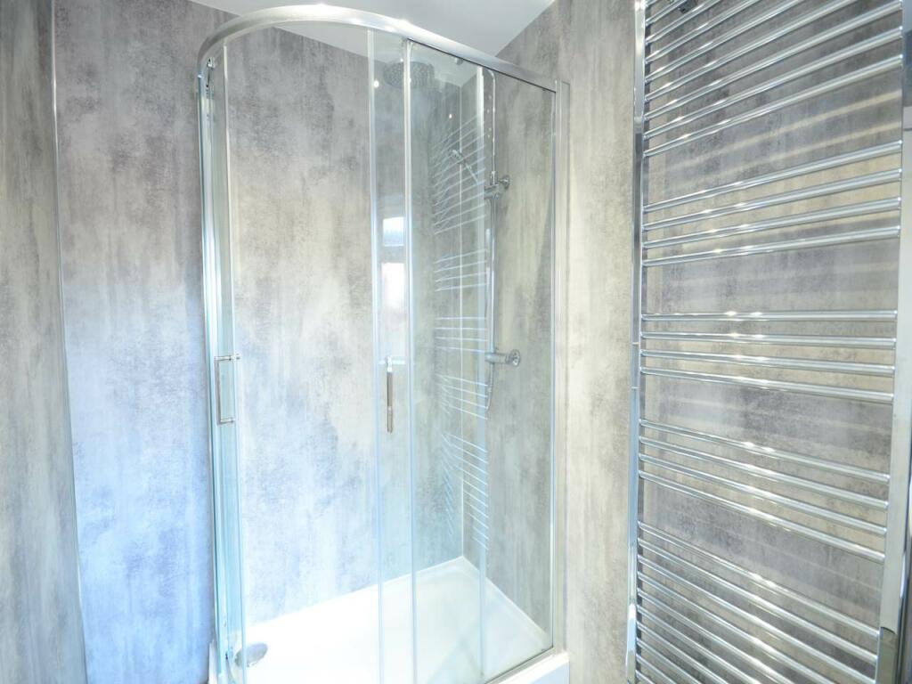 bathroom1
