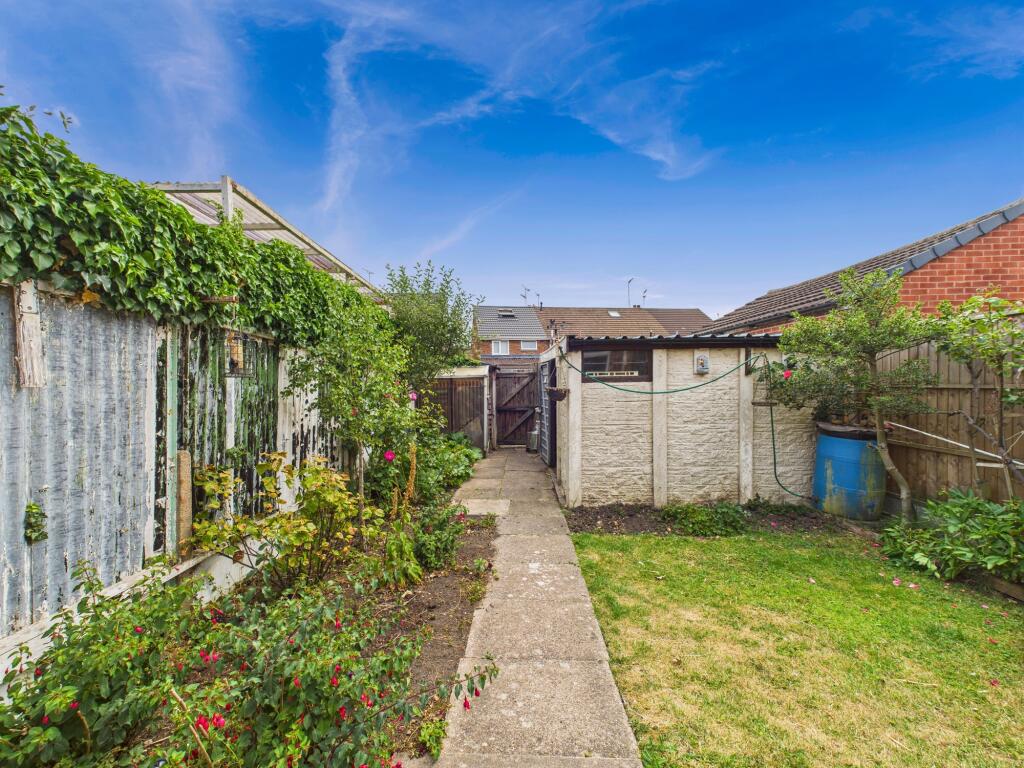 CAM05192G0-PR0114-STILL019