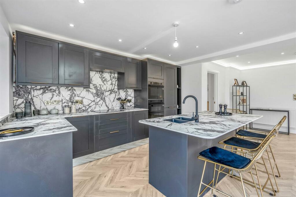 Welwyndale Road 20-17.jpg