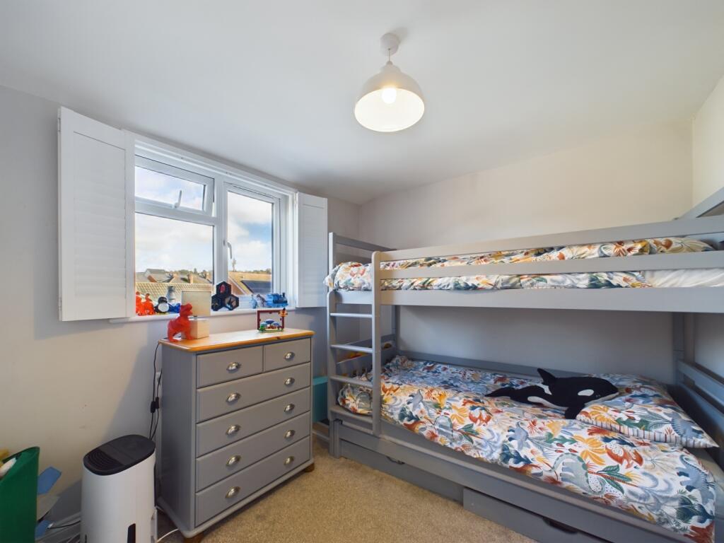 CAM01740G0-PR0343-STILL016