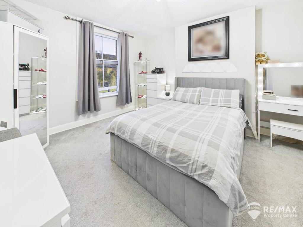 Bedroom (Second).jpg