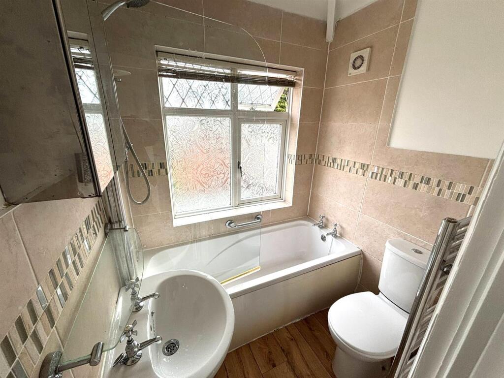 WhatsApp Image 2025-09-24 at 10.11.04 (1).jpeg