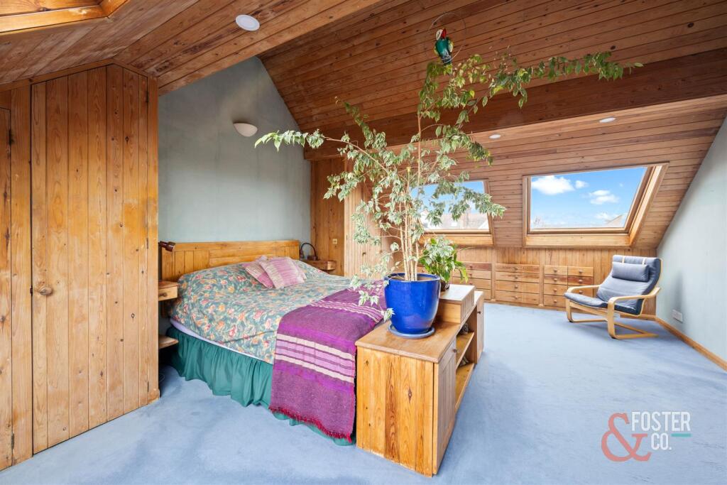 Bigwood Avenue, 21-002.JPG