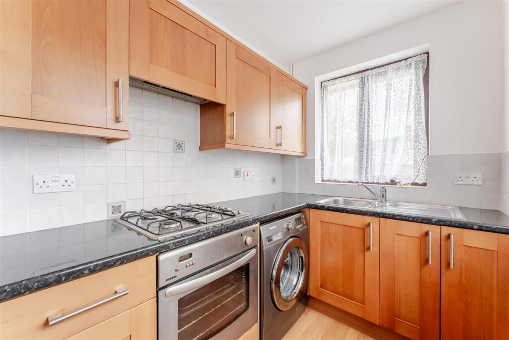 7 Millier Road, Cleeve, BS49 4NL 28.jpg
