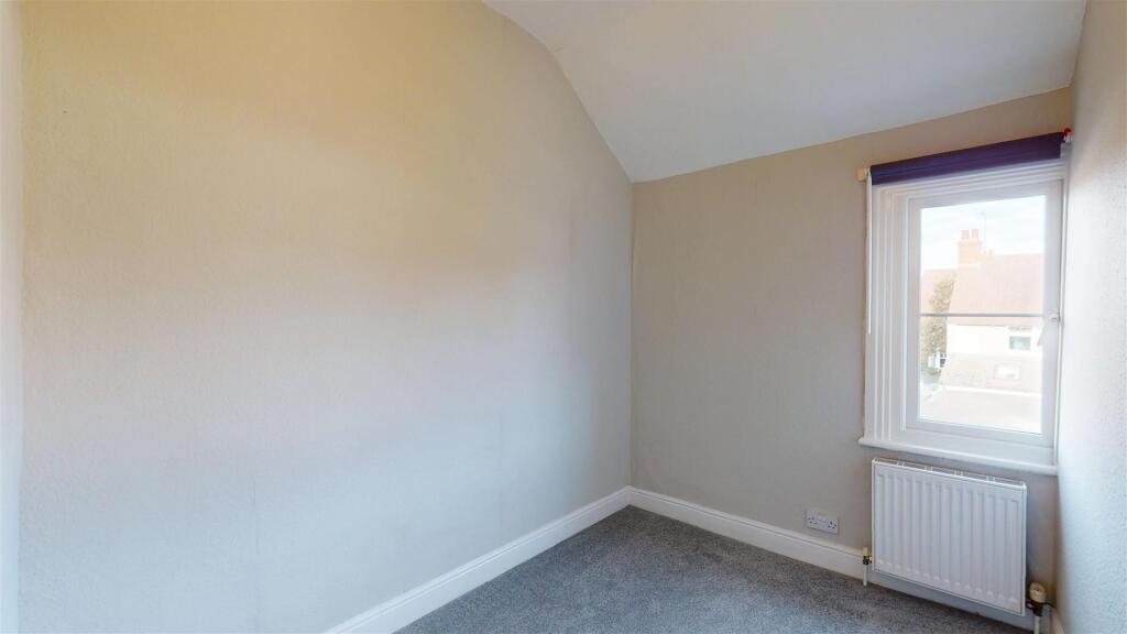 Kingsland Cottages 1, Bedroom one.jpg