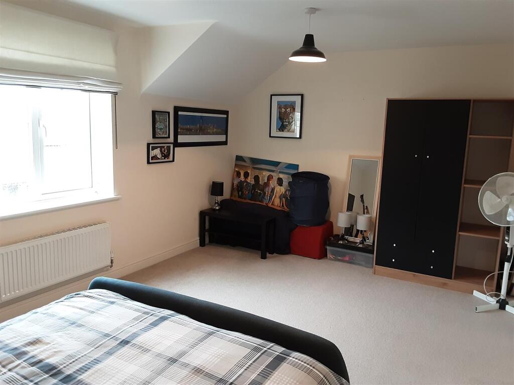 Bedroom 3 with ensuite