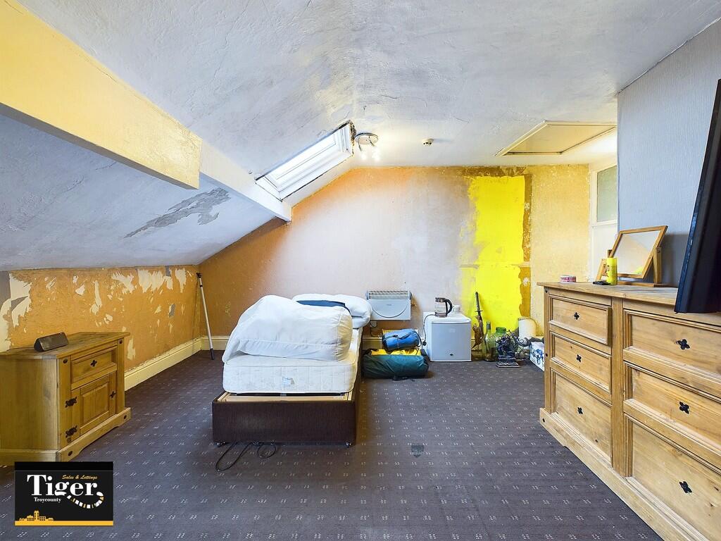 CAM03440G0-PR0256...