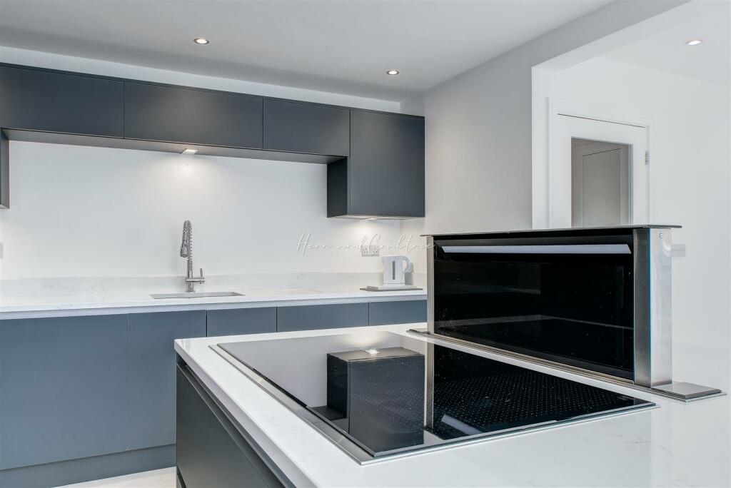 Maes Yr Haf, Pantmawr, HernCrabtree (19).jpg