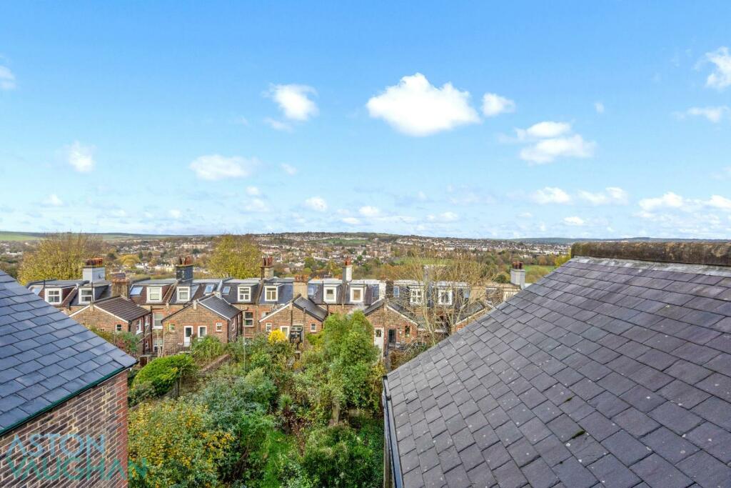 Compton Road, 44-001.jpg