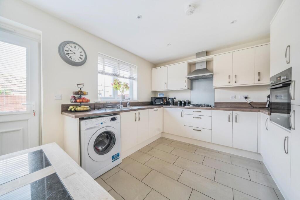 2nd view KITCHEN.jpg