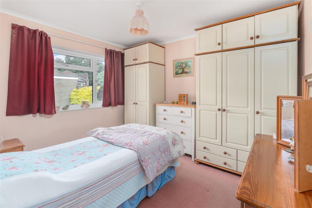 1 Poplar Close, Banbury-21.jpg