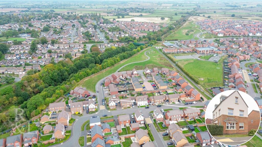 1, Hawksbeard Close  (6).jpg