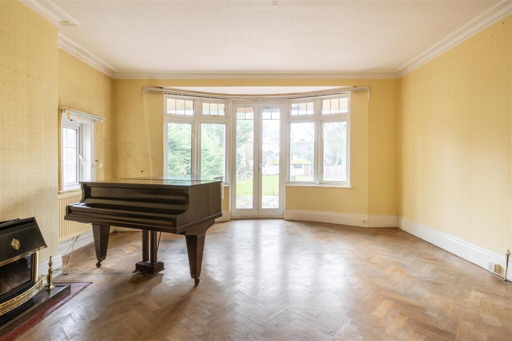 43 Croham Park Avenue-5.jpg