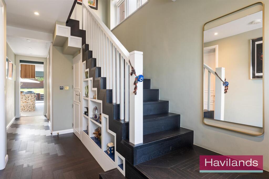 Winchmore Hill Road-21.jpg