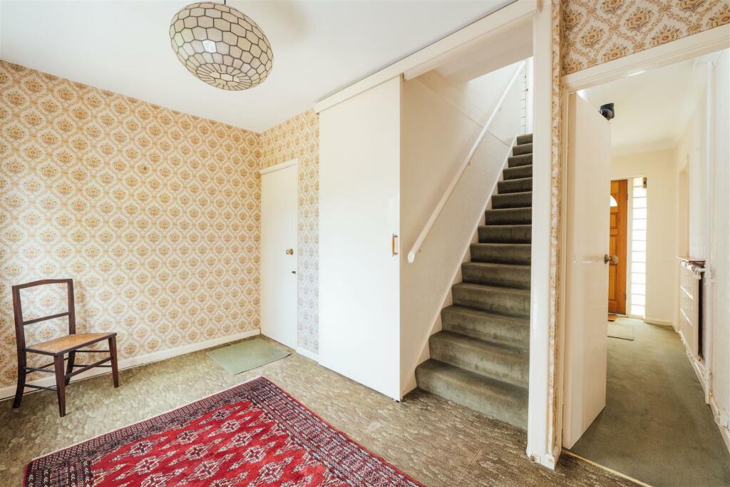 17 Benslow Rise, Hitchin-06.jpg