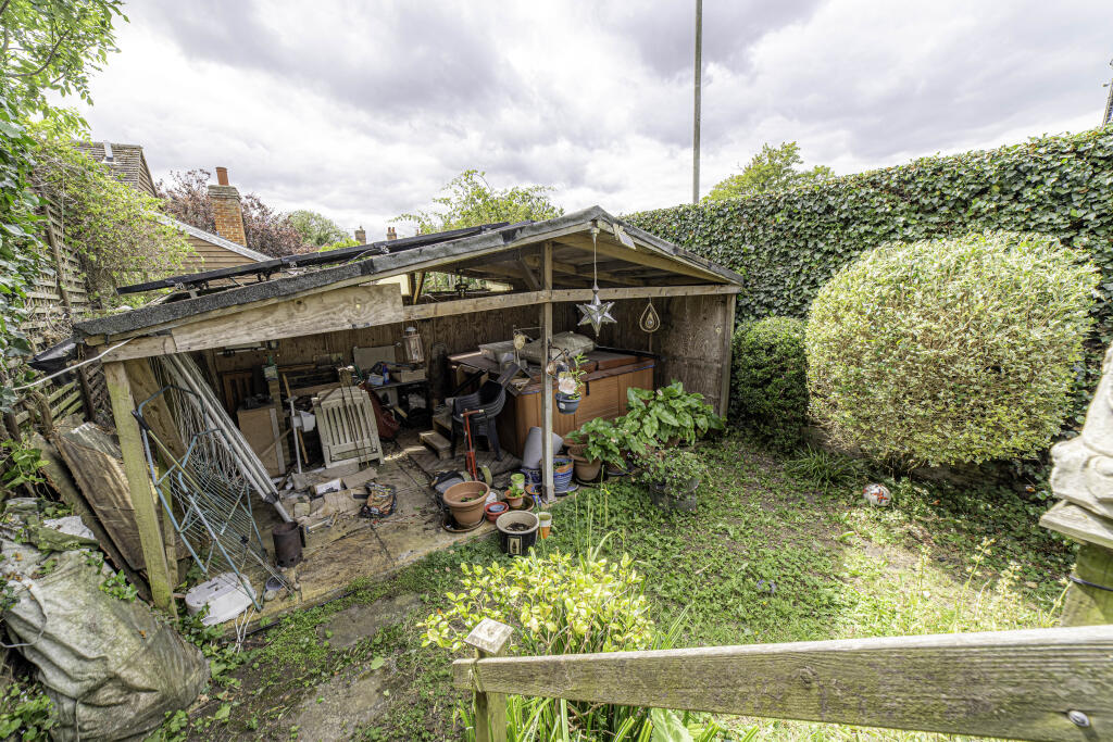 general 11a Vernon P