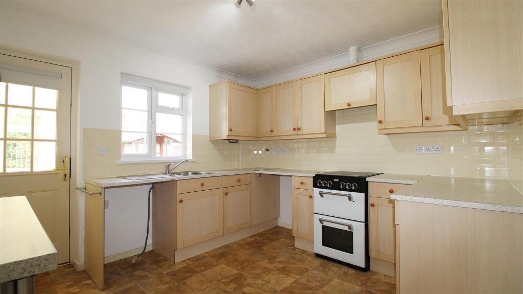 Kitchen/Breakfast Room