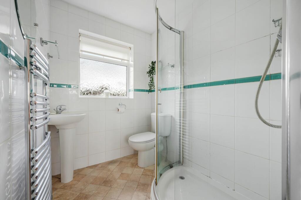 Ensuite