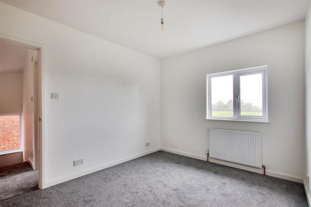 Bedroom 3.jpg