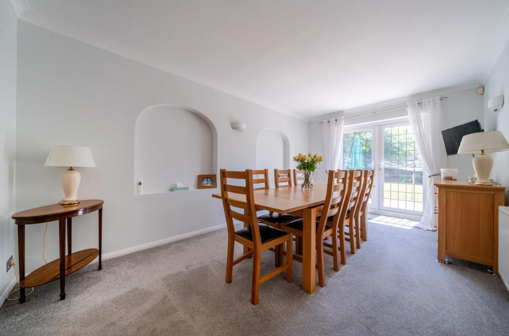 1321071-12-686fac...