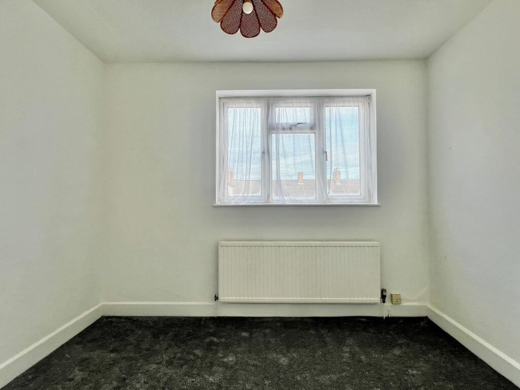 42 Belvedere Road Bedroom 2