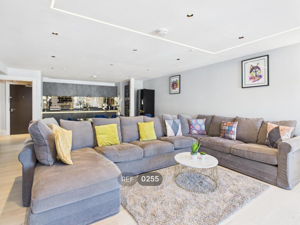 Kitchen / Living area