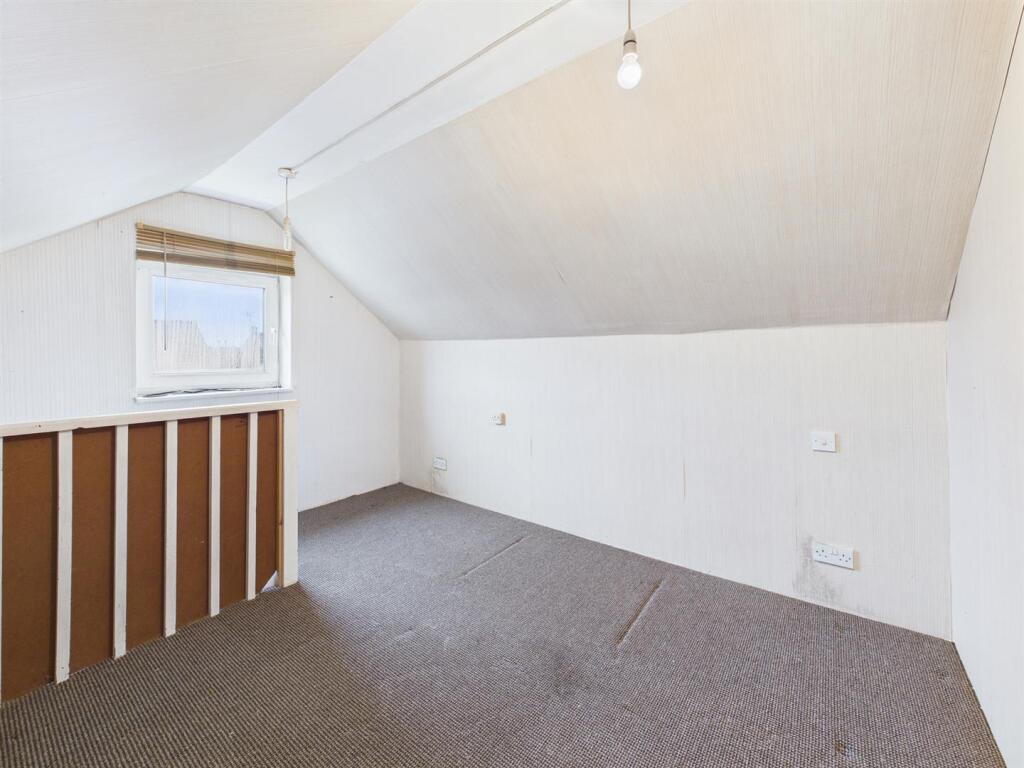 Loft room: