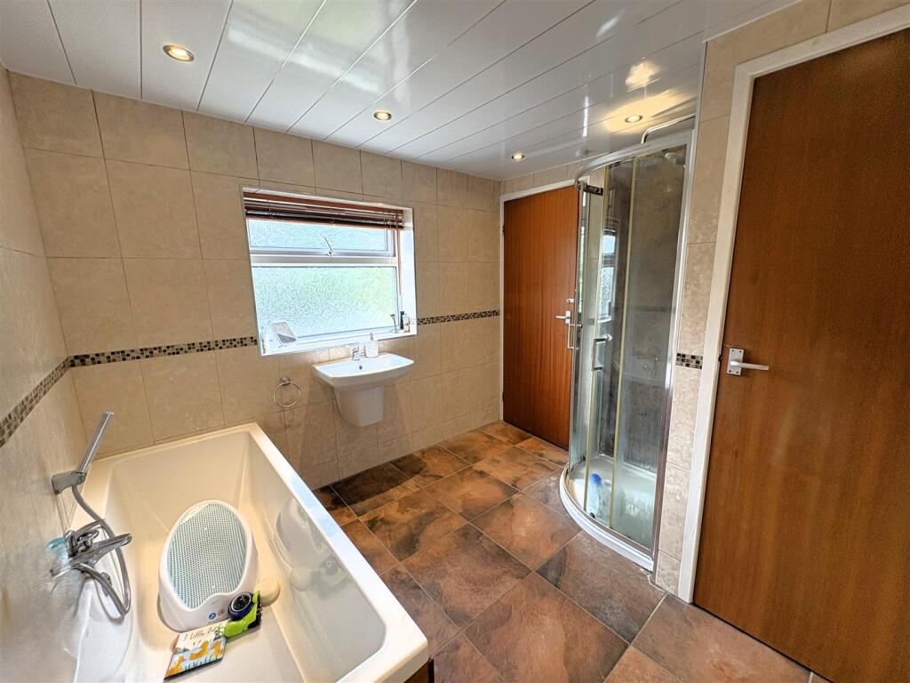 En-suite.jpg