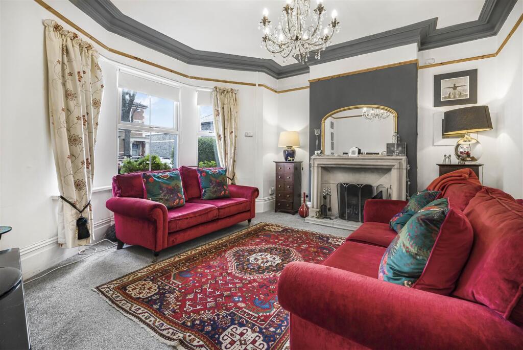 11-A7405691 copy 3.jpg