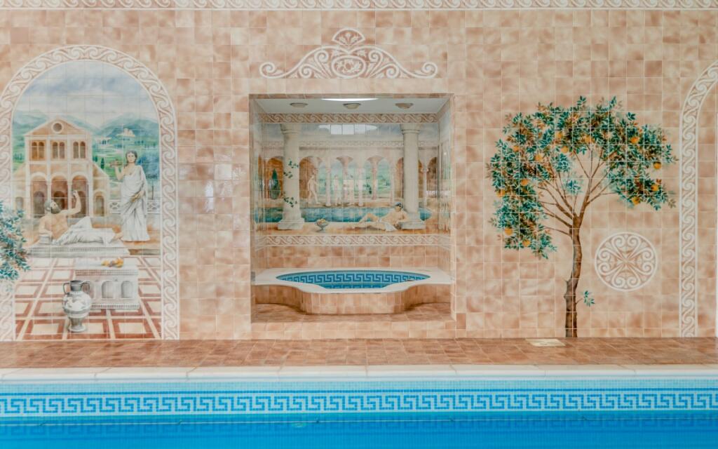 Jacuzzi + Sauna