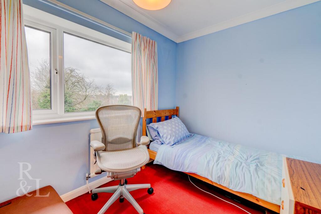 Bishop Close  (3).jpg