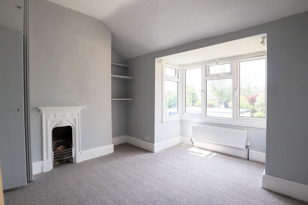 Bedroom 1.jpg