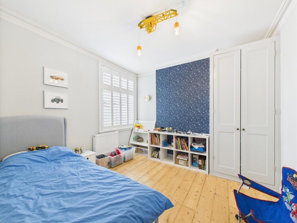 CAM03519G0-PR0342...