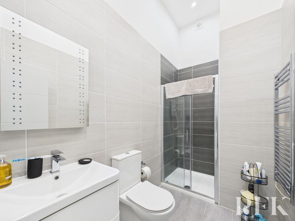 Ensuite Shower Room