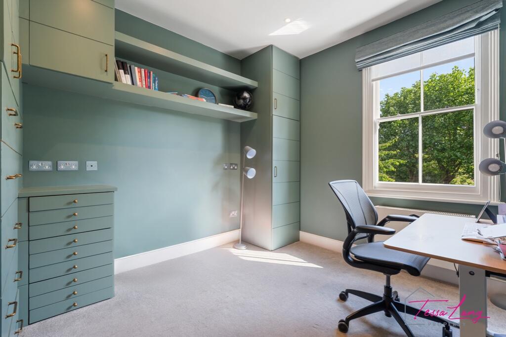 Office/third bedroom