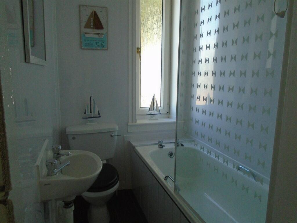 88 - Bathroom