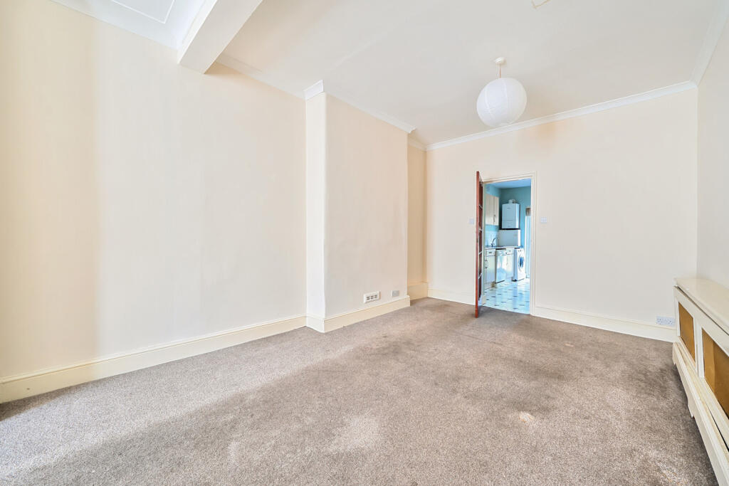 1332149-9-68877e5...